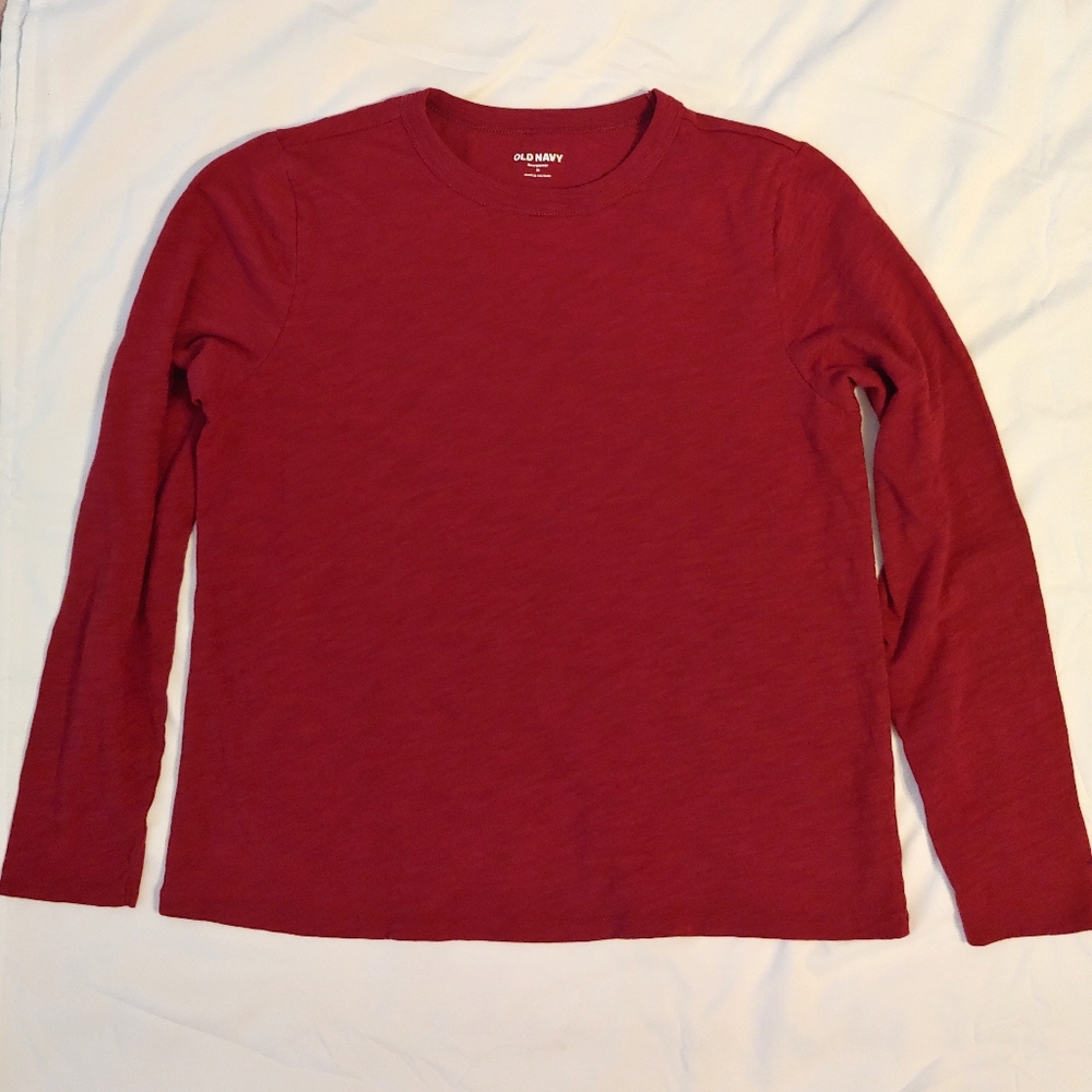 3/$15 Red Old Navy Long Sleeve T-shirt, Size M